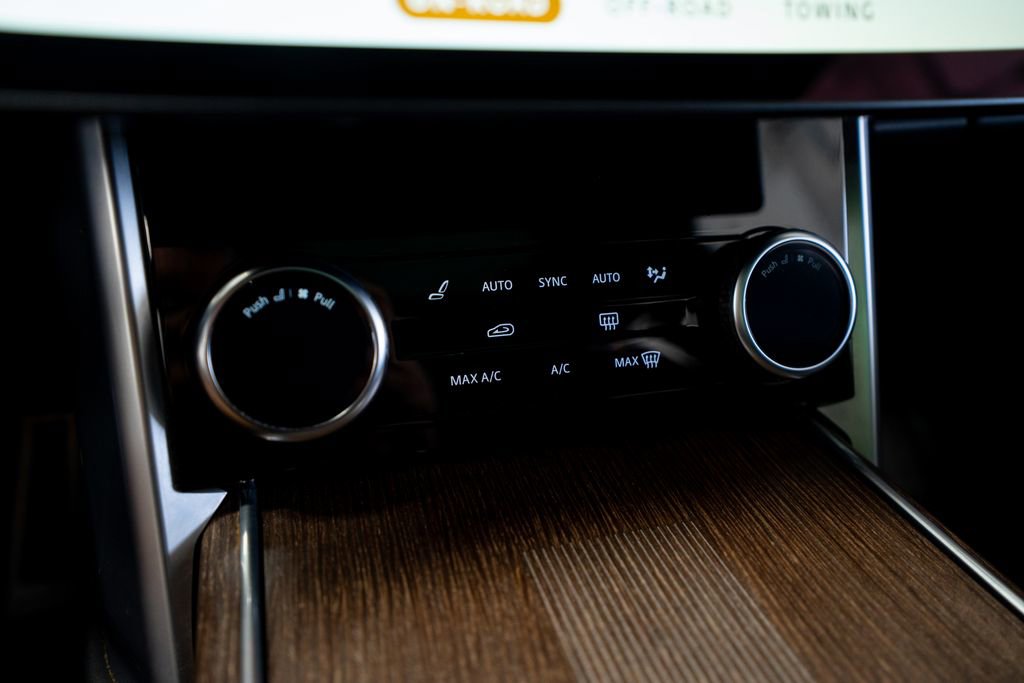 2023 Land Rover Range Rover Long Wheelbase Autobiography