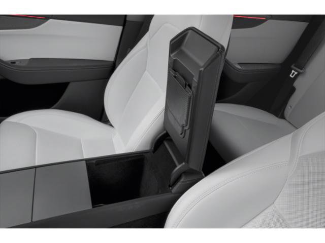 2026 Tesla Model Y 2WD