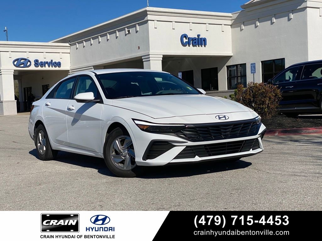 Certified 2024 Hyundai Elantra SE