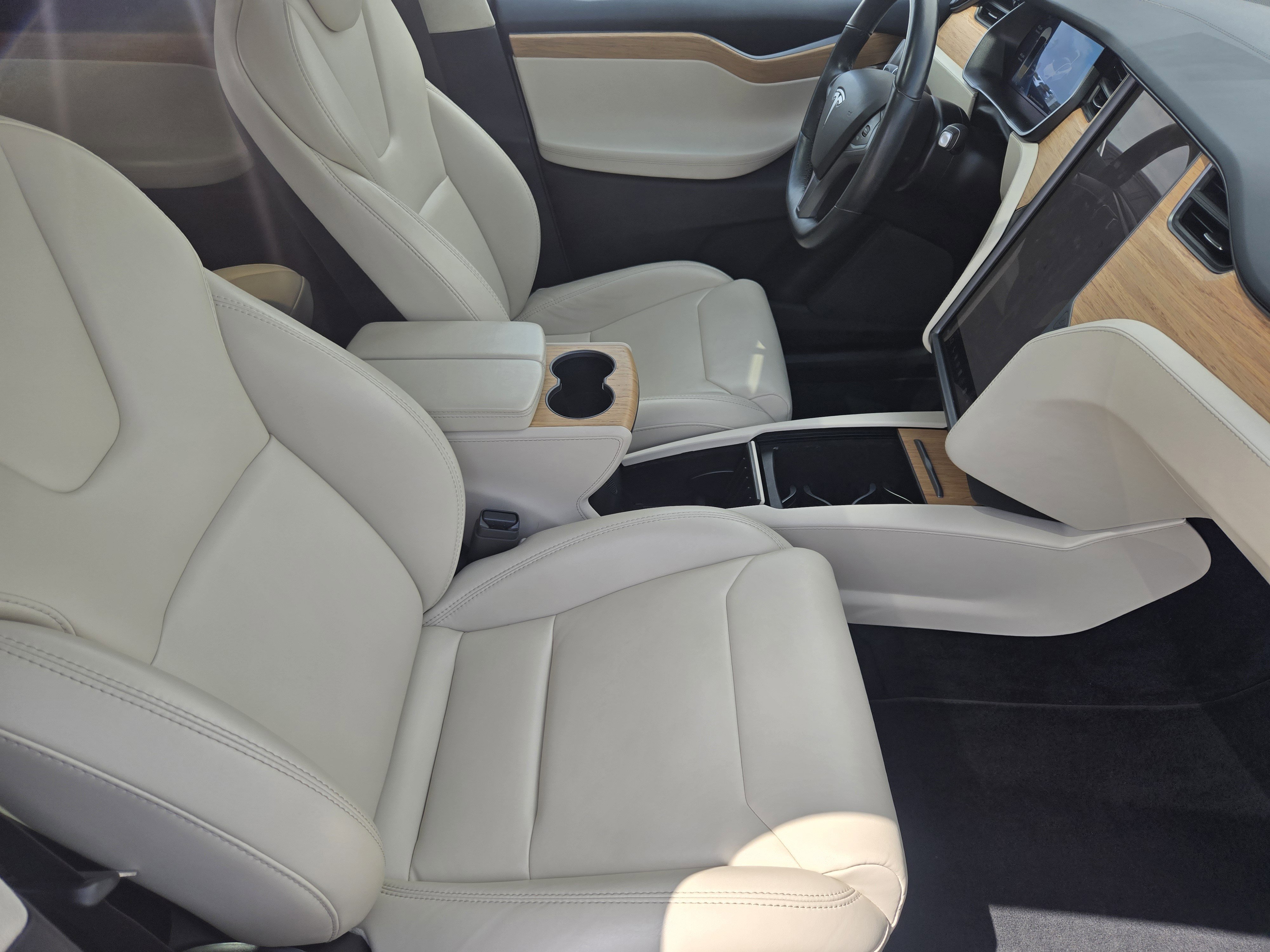 2018 Tesla Model X 75D