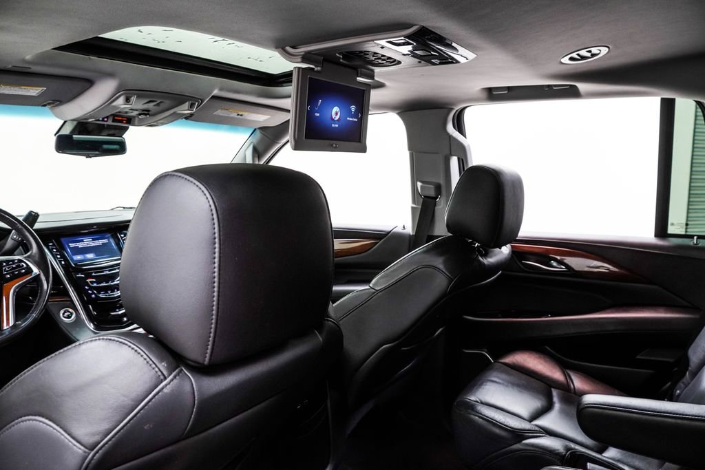 2020 Cadillac Escalade Luxury