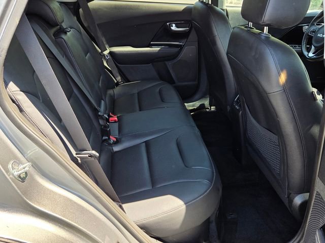 2022 Kia Niro Touring Special Edition