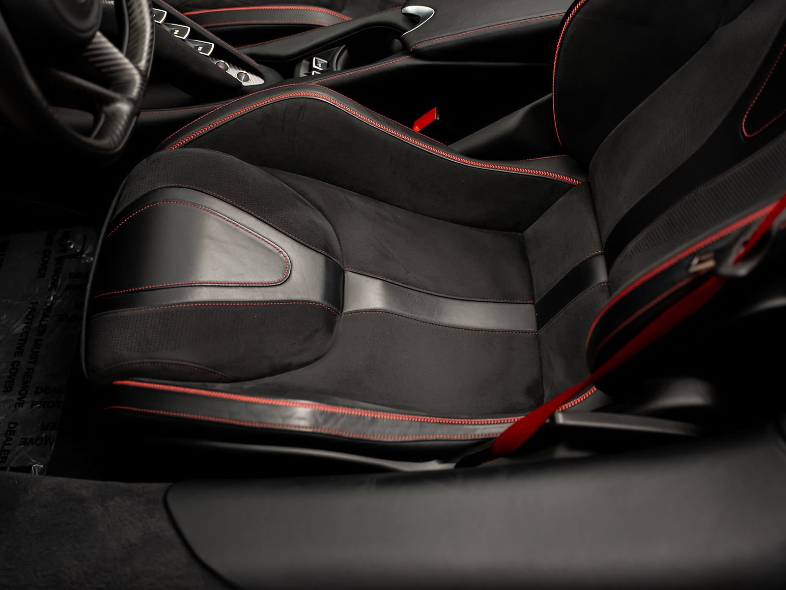 Used 2022 McLaren 720S Performance photo 34