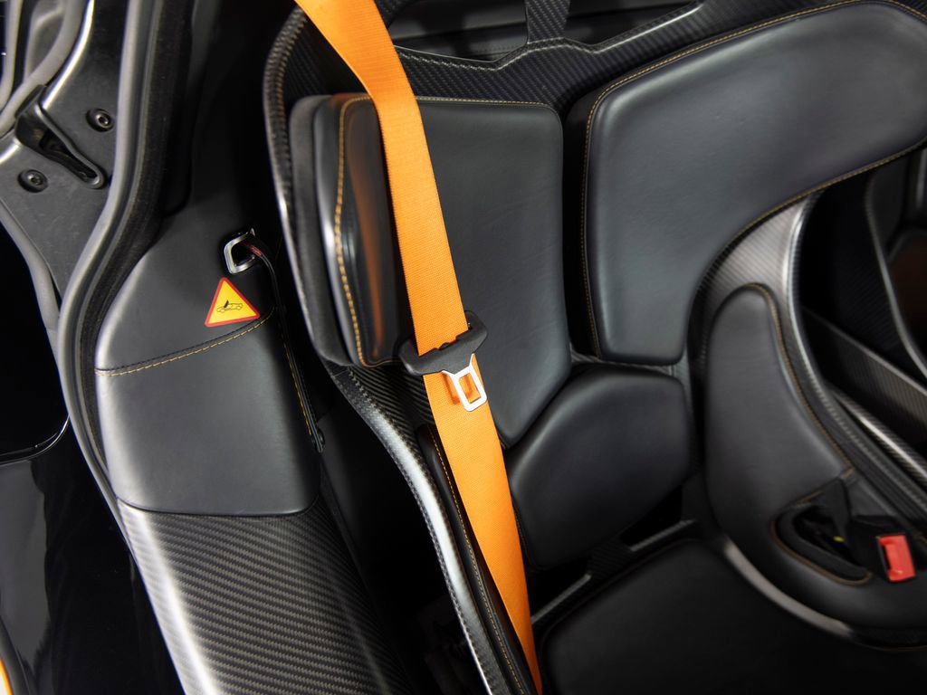 Used 2021 McLaren 765LT photo 36