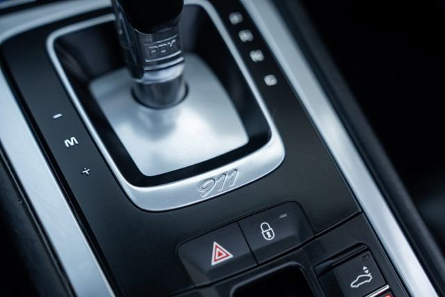 2019 Porsche 911 Carrera