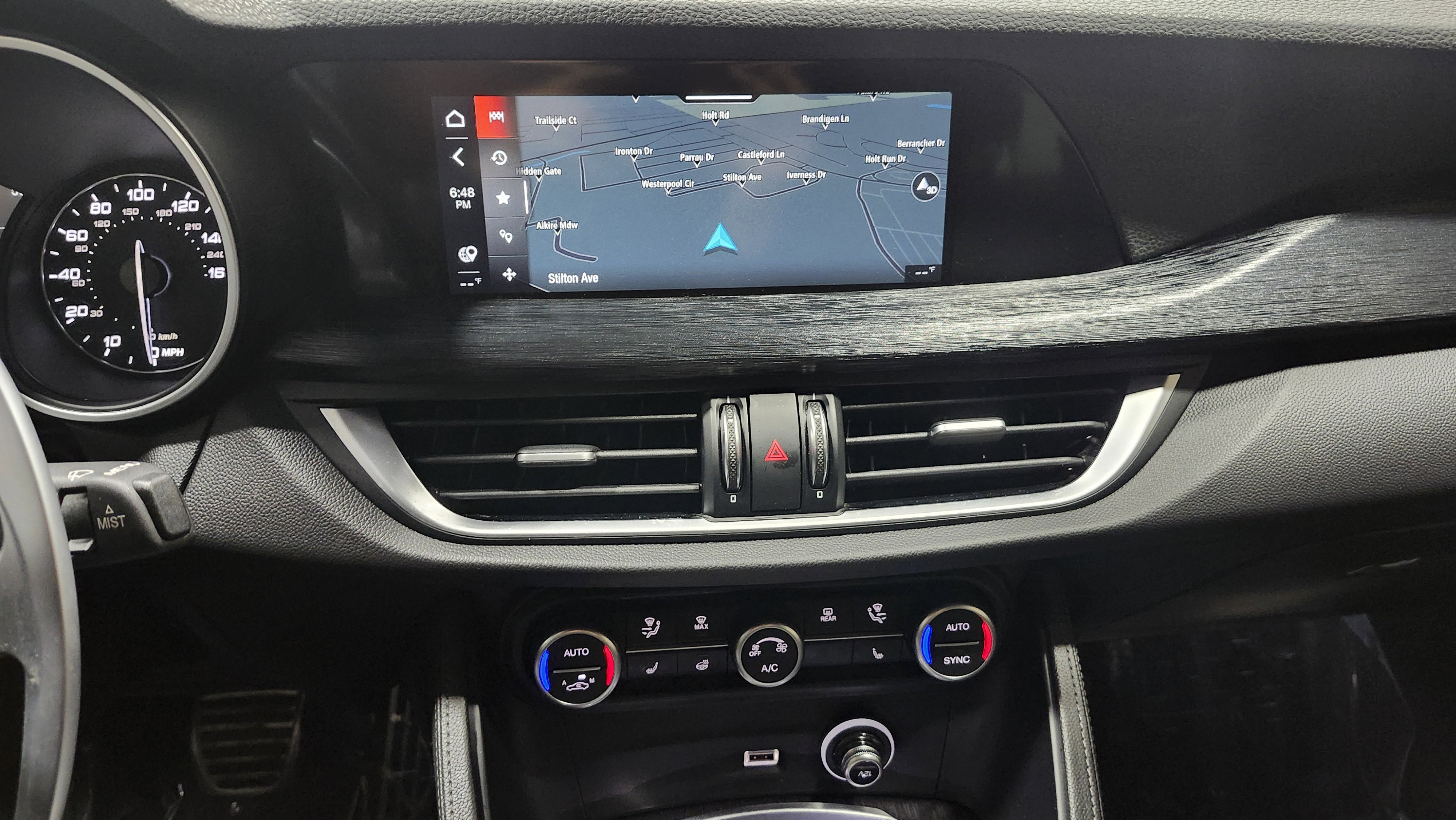 2022 Alfa Romeo Stelvio Sprint