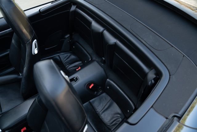 2019 Porsche 911 Carrera