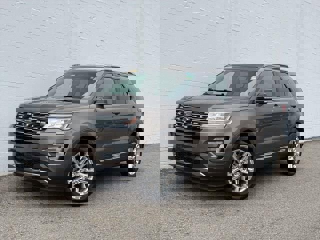 Used 2016 Ford Explorer XLT w/ Equipment Group 202A