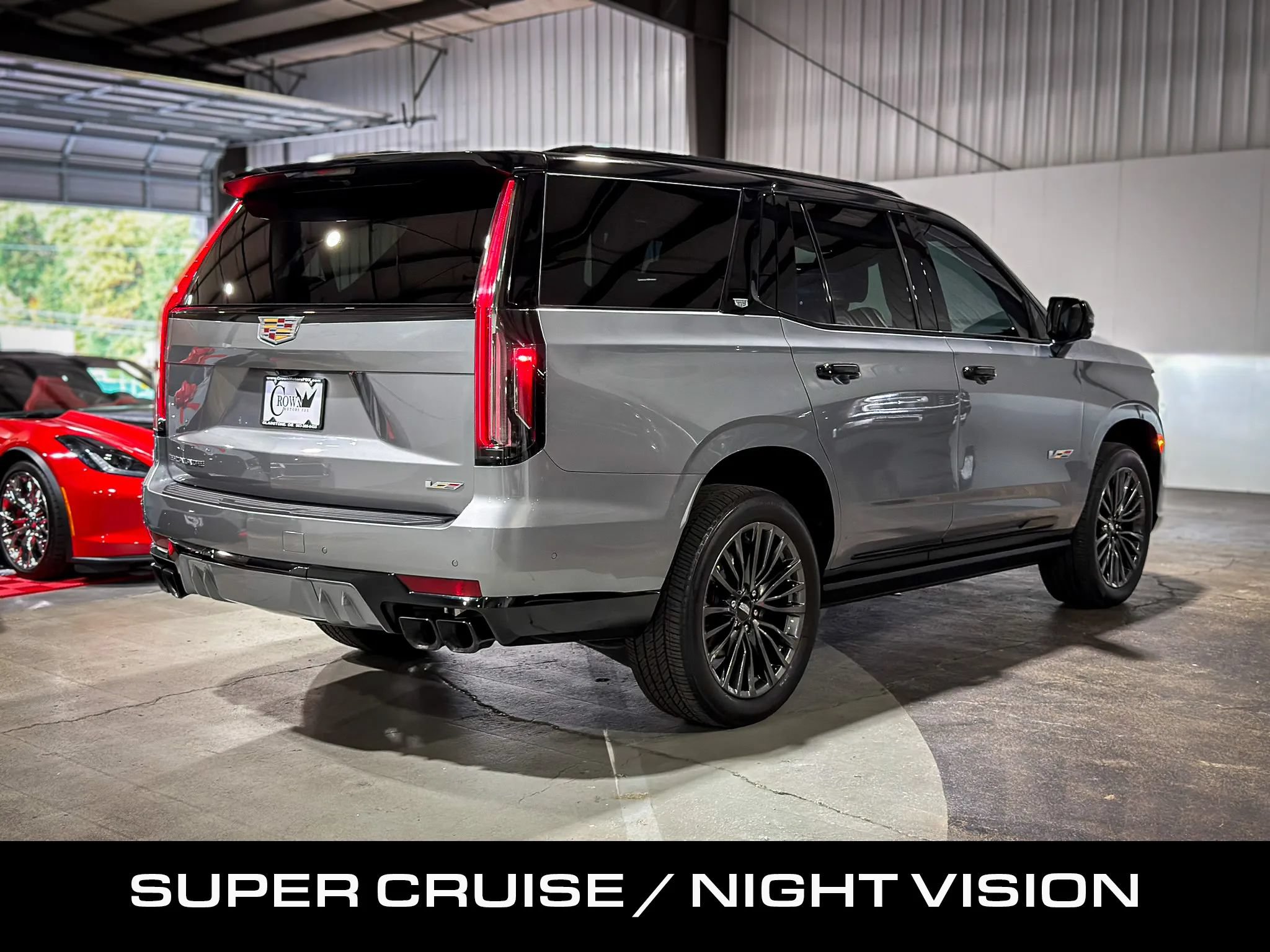 2024 Cadillac Escalade-V V-Series - Photo 37