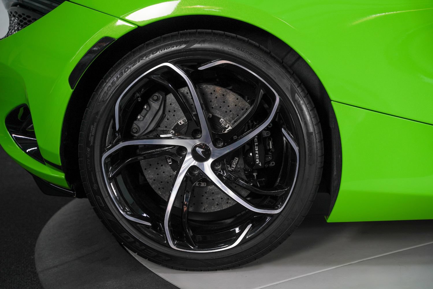 Used 2024 McLaren 750S Spider photo 25