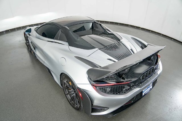 Used 2022 McLaren 765LT photo 31