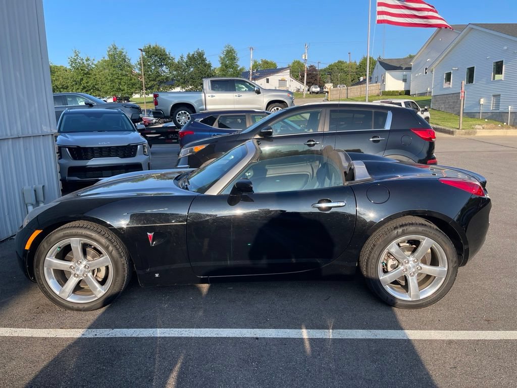 Used 2007 Pontiac Solstice Convertible w/ Preferred Package