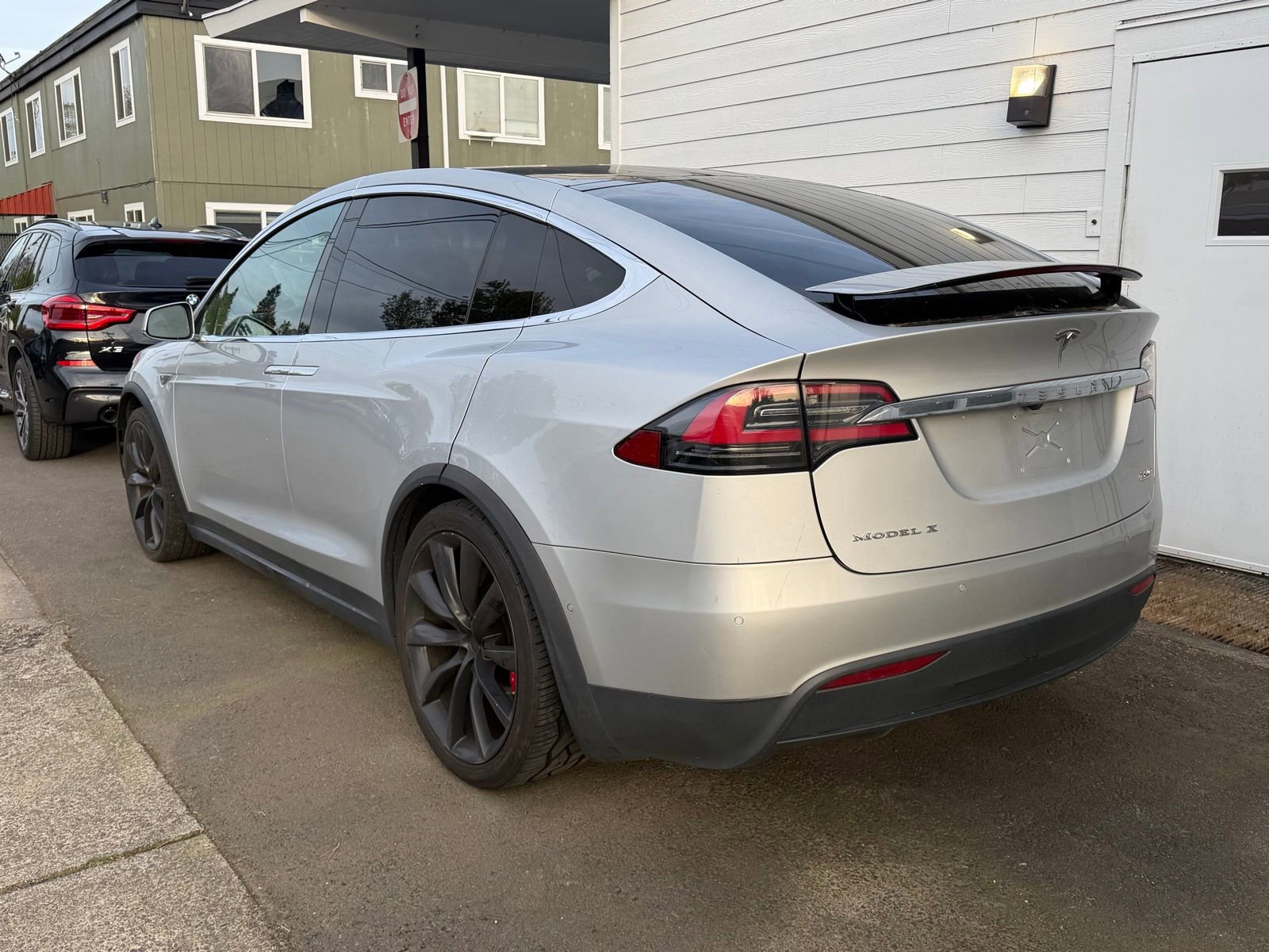 2016 Tesla Model X P90D