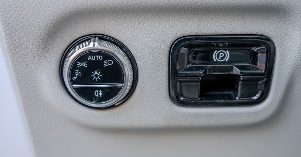 2023 Mercedes-Benz EQE 500 4MATIC Sedan