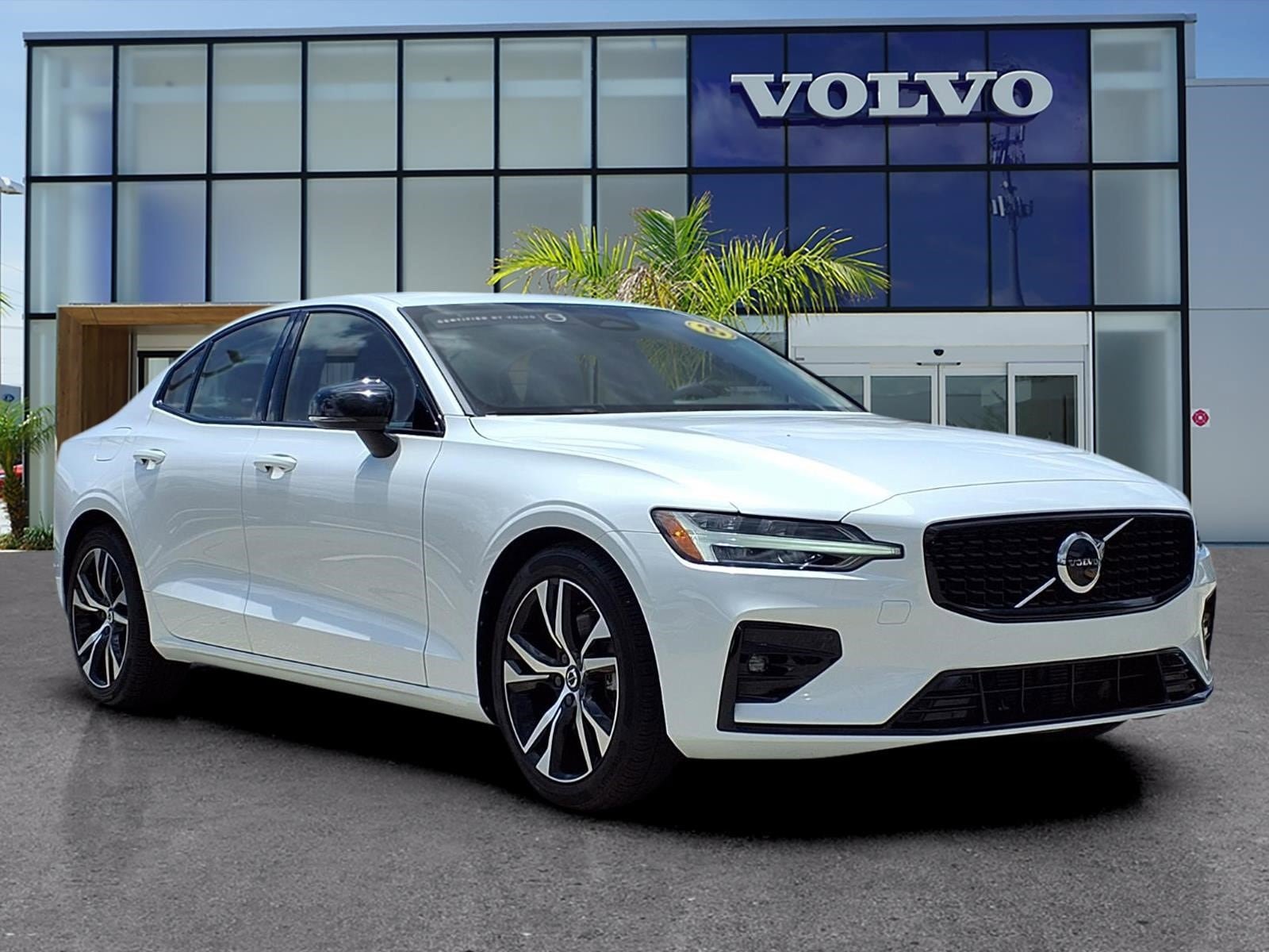 Certified 2025 Volvo S60 B5 Core w/ Protection Package Premier
