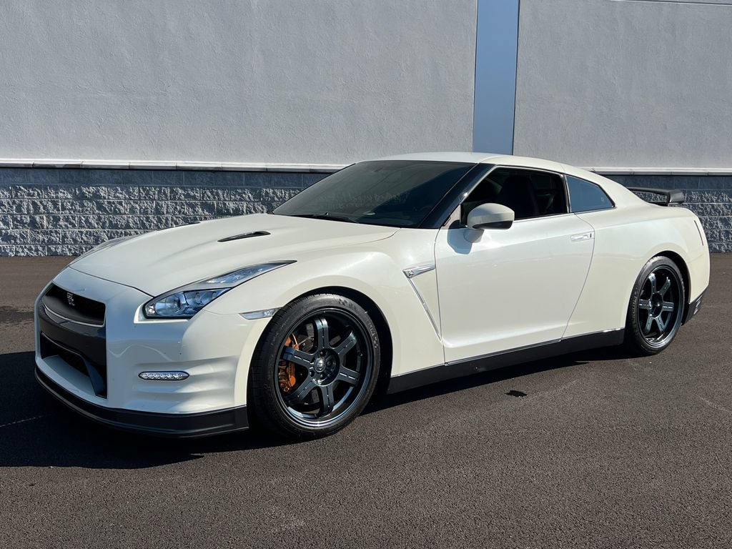 Used 2015 Nissan GT-R Black Edition