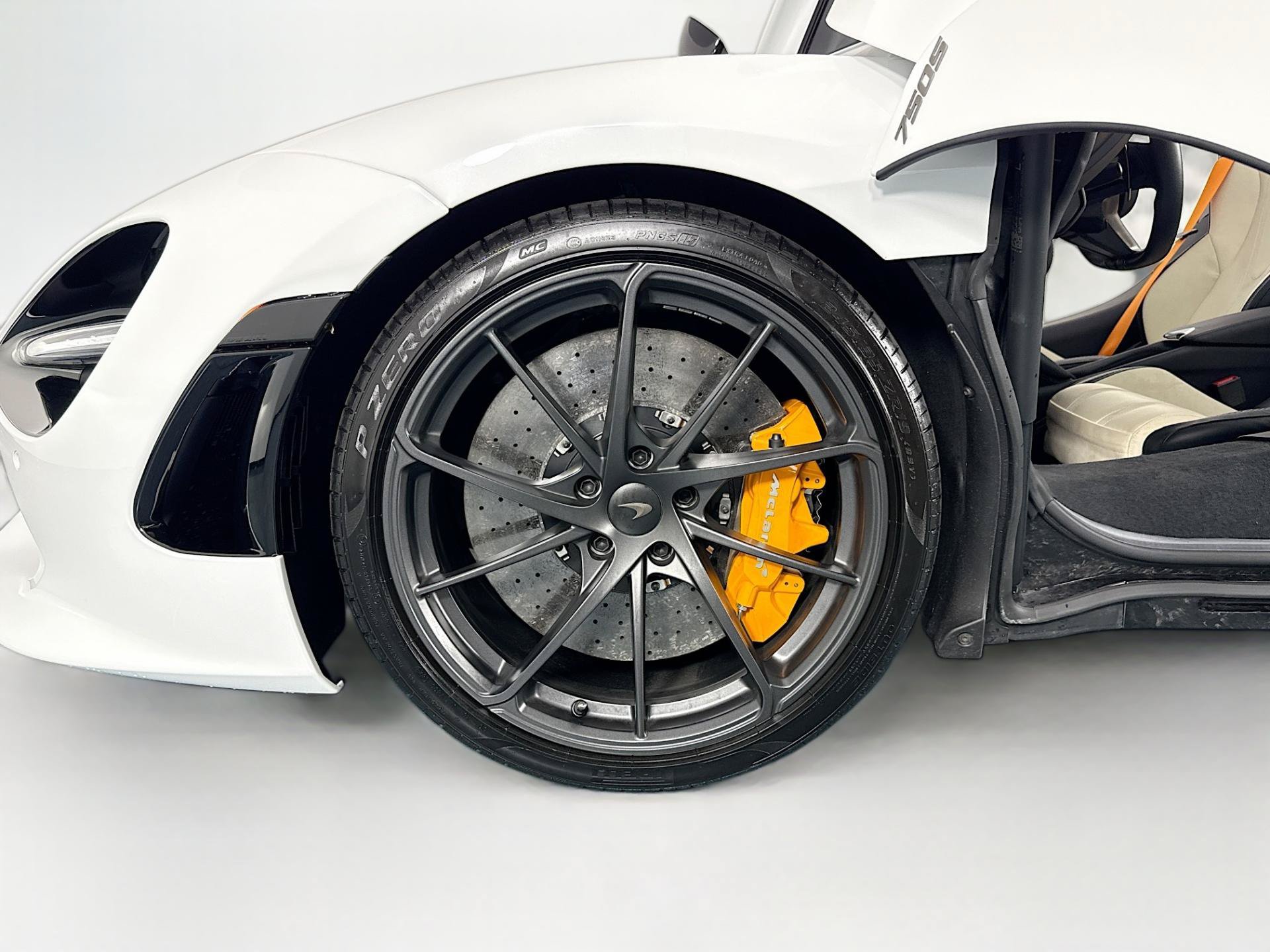 Used 2024 McLaren 750S Spider photo 44