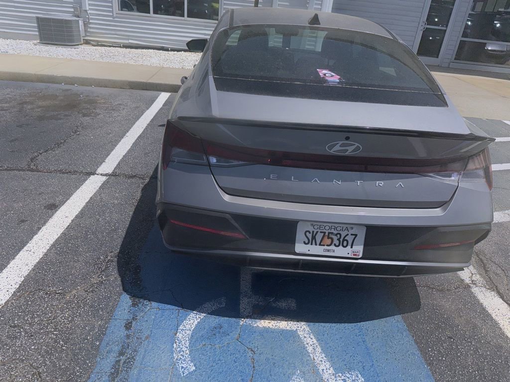 2025 Hyundai Elantra Sport