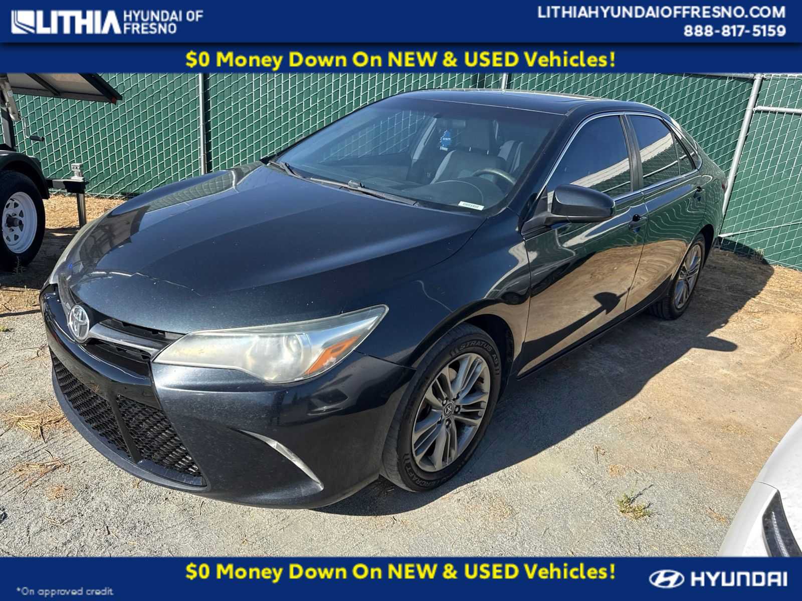 Used 2015 Toyota Camry SE w/ Moonroof Package
