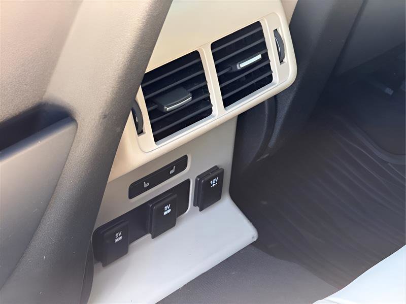 2018 Land Rover Range Rover Velar R-Dynamic SE