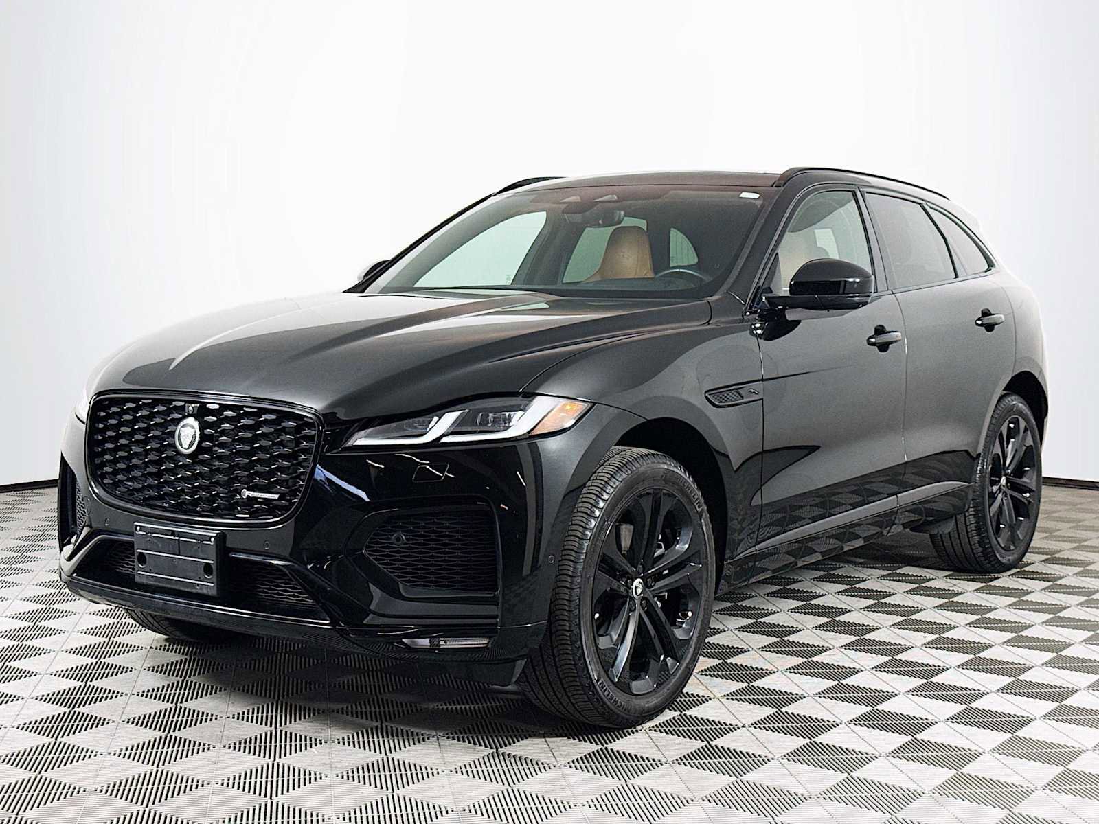 Used 2024 Jaguar F-PACE R-Dynamic S