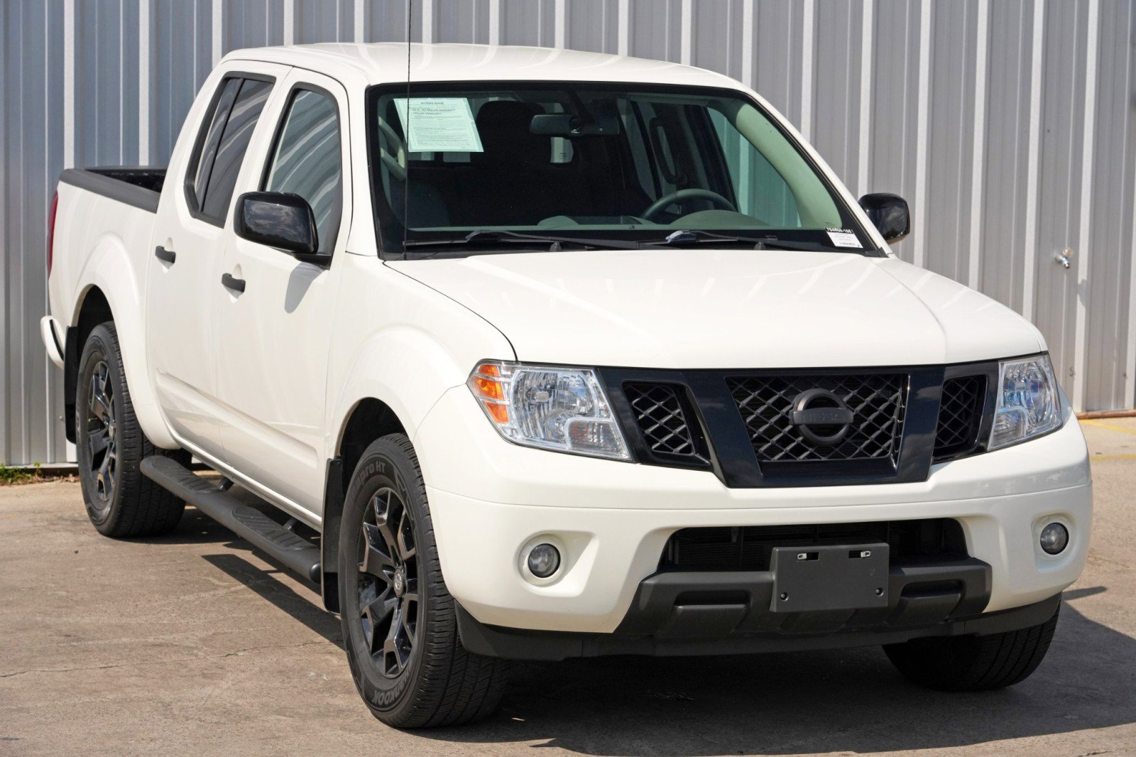 2021 Nissan Frontier SV