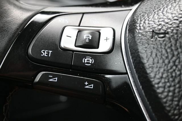 2021 Volkswagen Tiguan SE R-Line