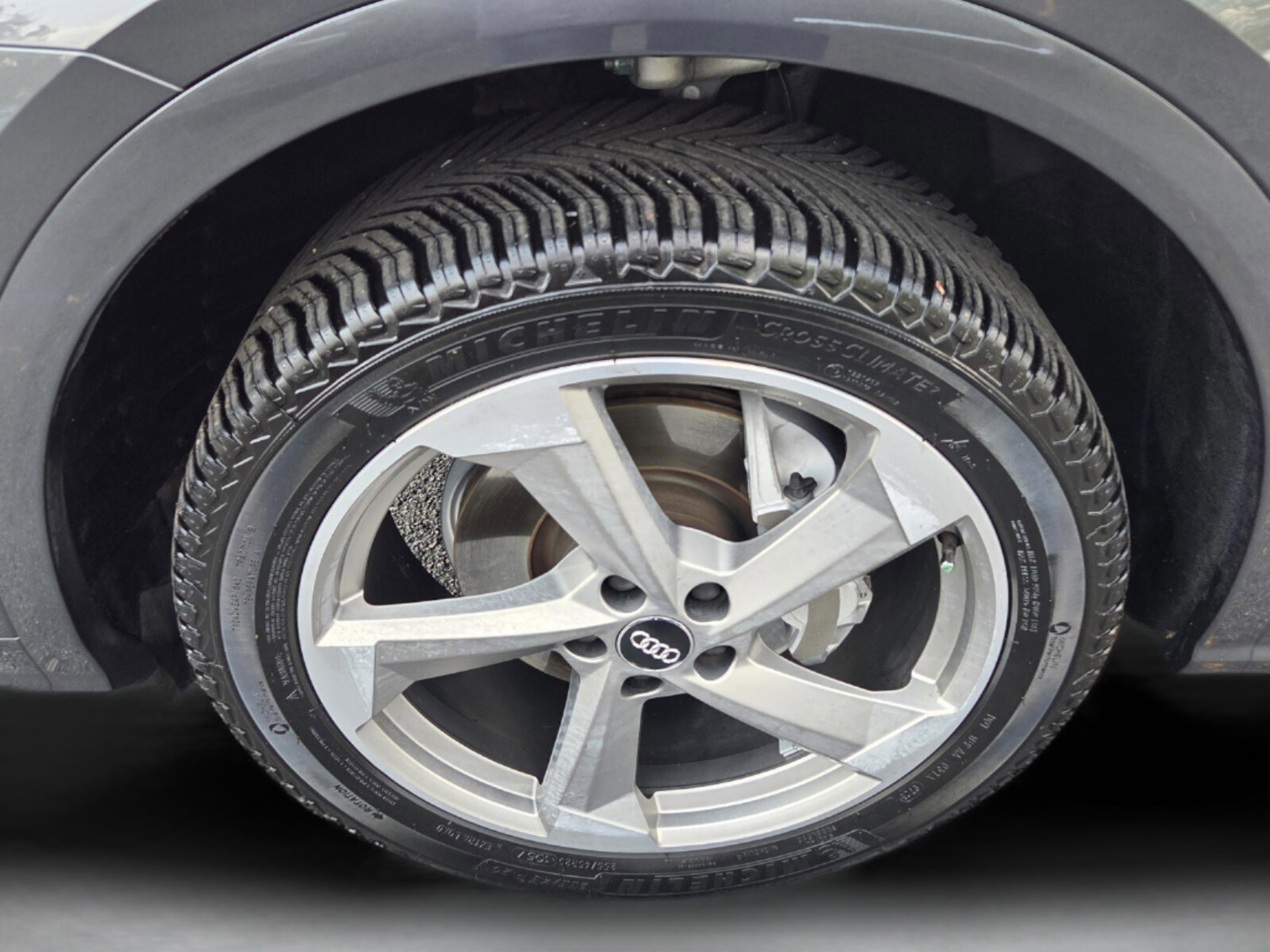 2020 Audi Q5 2.0T Titanium Premium Plus