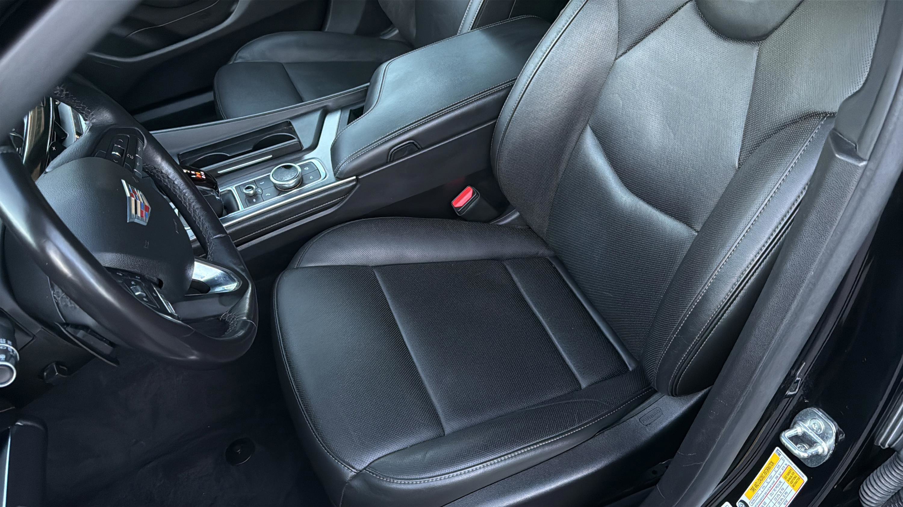 2023 Cadillac CT5 Luxury