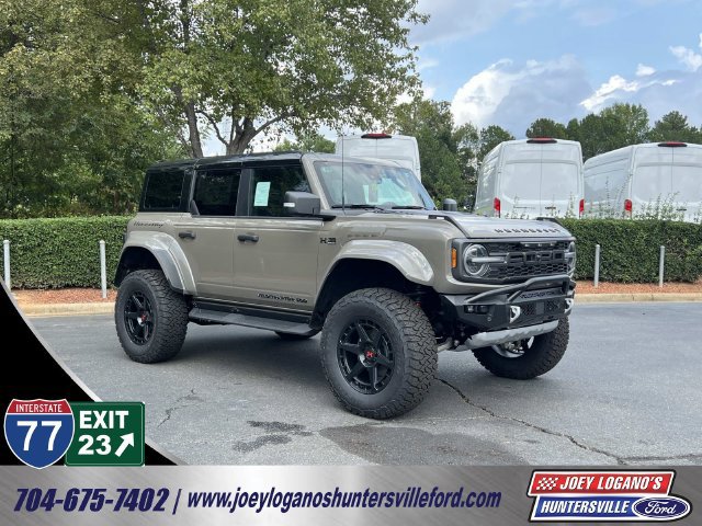New 2026 Ford Bronco Raptor w/ Interior Carbon Fiber Pack