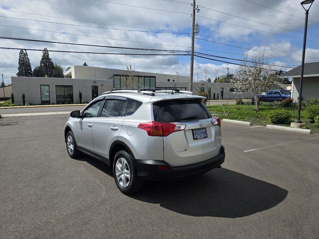 2014 Toyota RAV4 LE