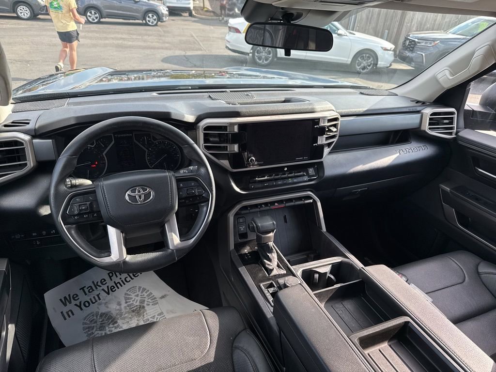 2022 Toyota Tundra SR5