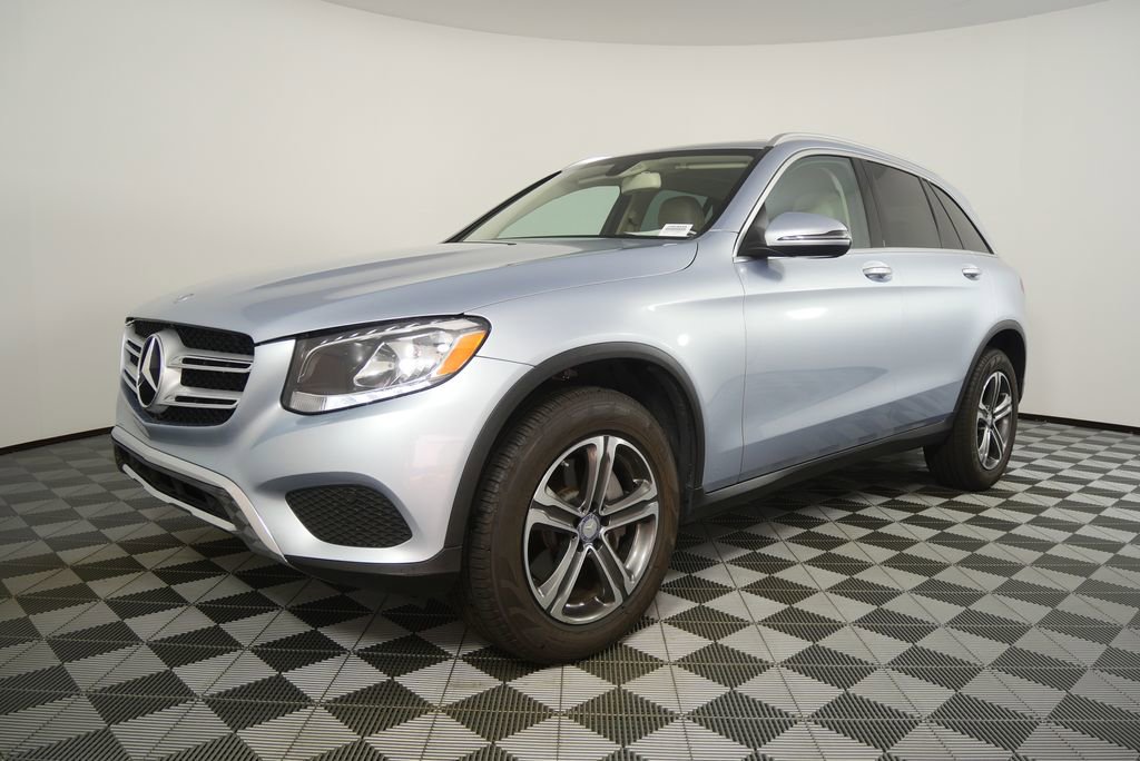 2017 Mercedes-Benz GLC 300 4MATIC