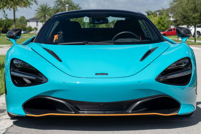 Used 2022 McLaren 720S Spider photo 21