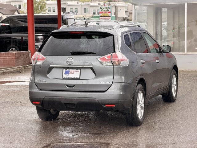 2015 Nissan Rogue SV