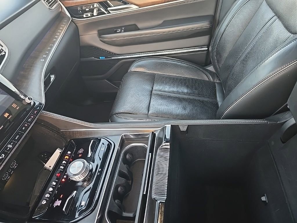 2023 Jeep Grand Wagoneer Series II