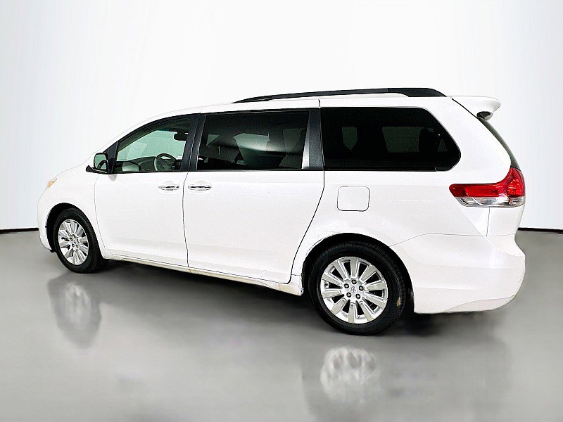 US Toyota Sienna limited 純正グリル 訳あり US Toyota Sienna limited 純正グリル 訳あり