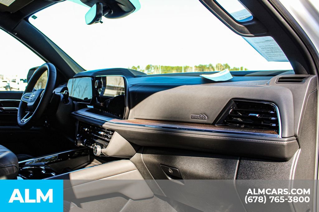 2025 Chevrolet Suburban High Country