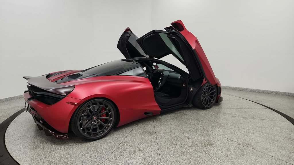 Used 2018 McLaren 720S Performance photo 33