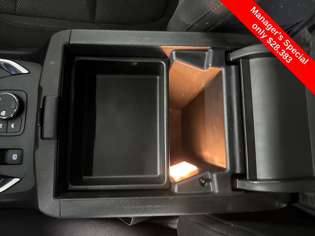 2023 Chevrolet Traverse LT