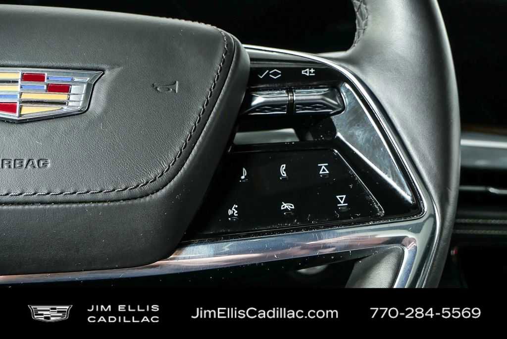 2025 Cadillac Escalade Sport Platinum