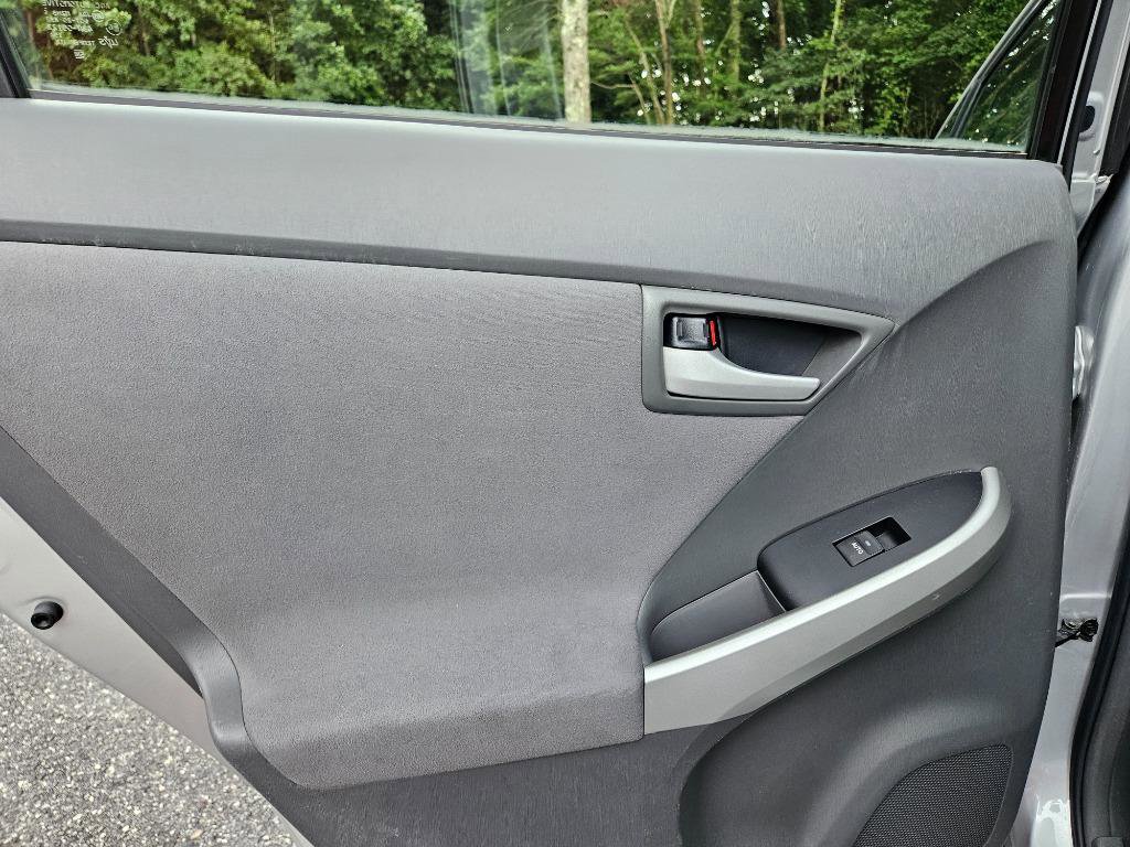 2010 Toyota Prius Two