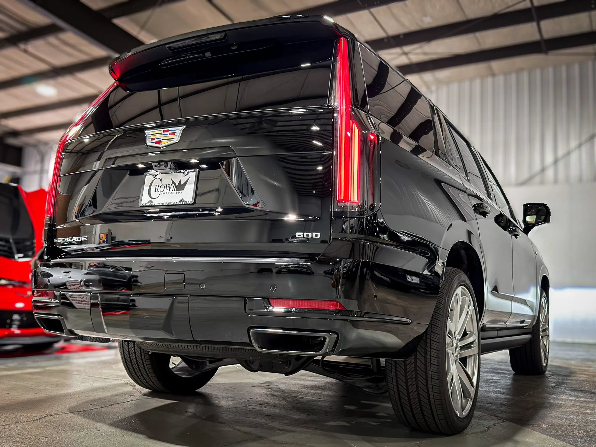 2026 Cadillac Escalade Platinum Sport - Photo 7
