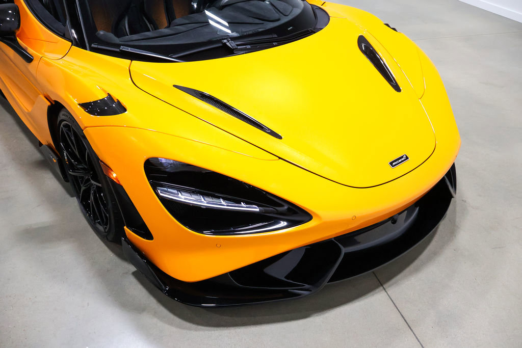 Used 2022 McLaren 765LT photo 87