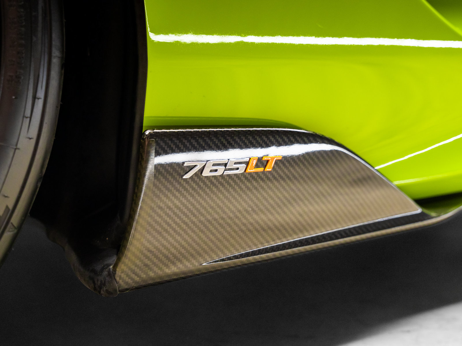 Used 2021 McLaren 765LT photo 31