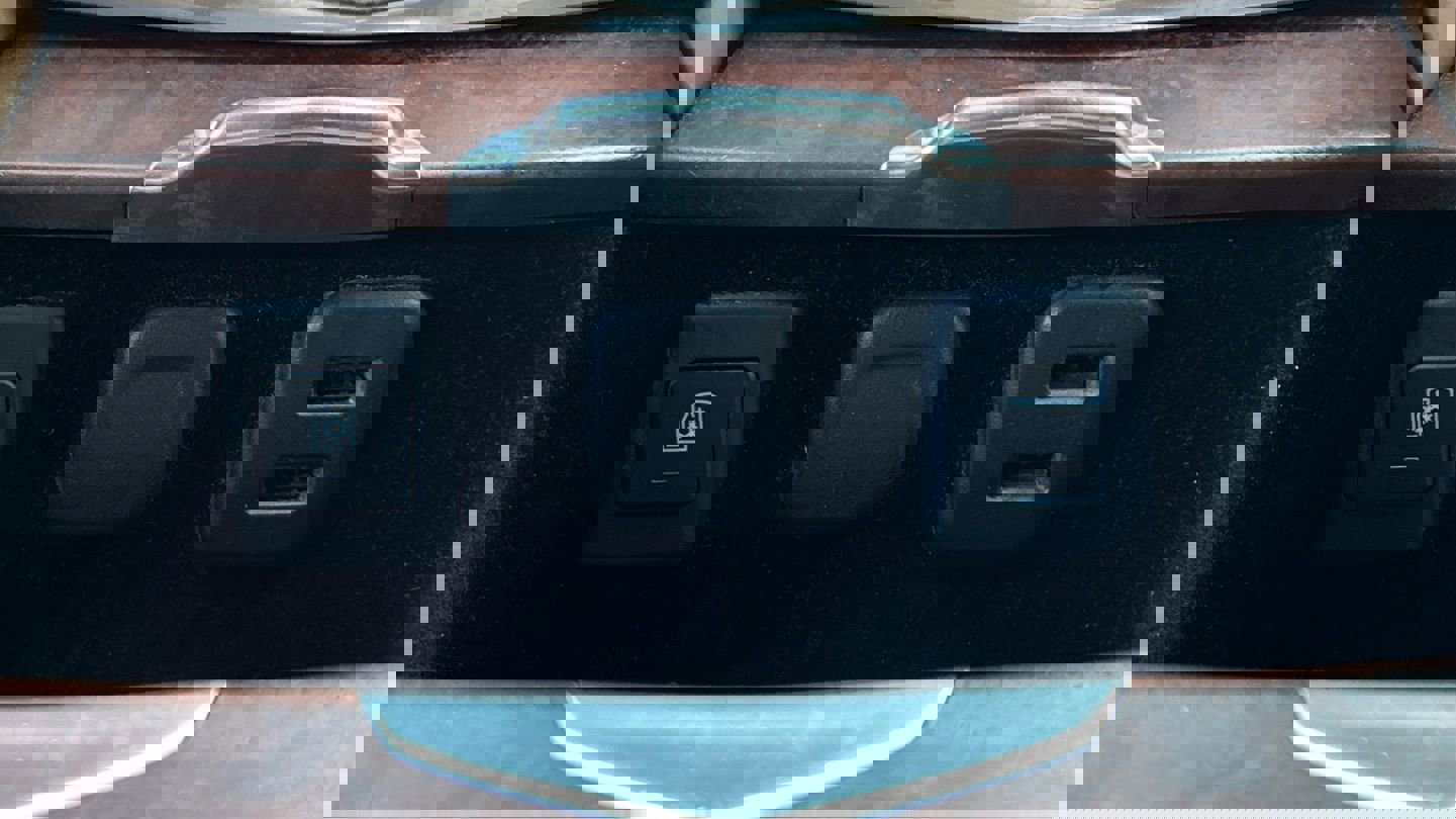 2017 Cadillac Escalade Platinum