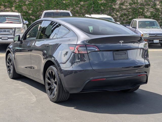 2024 Tesla Model Y Long Range