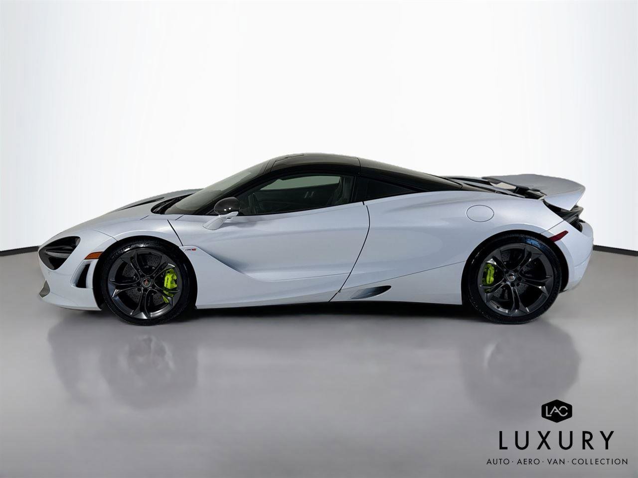Used 2018 McLaren 720S photo 9