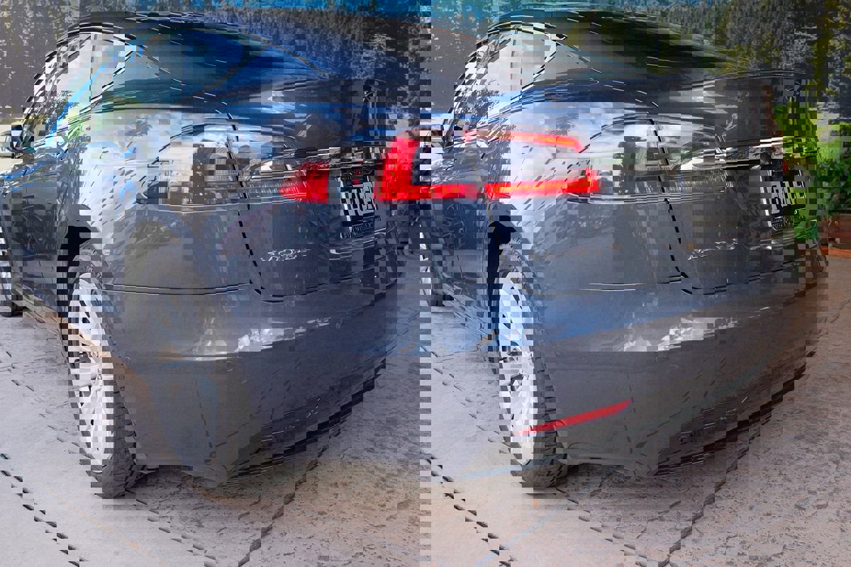 2017 Tesla Model S 100D