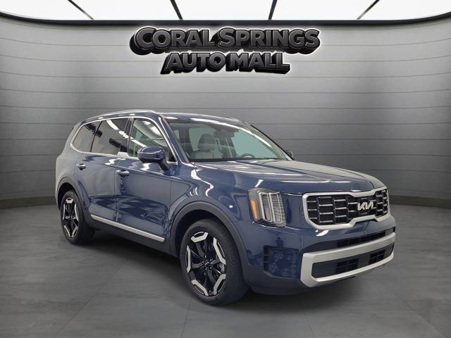 Certified 2024 Kia Telluride S